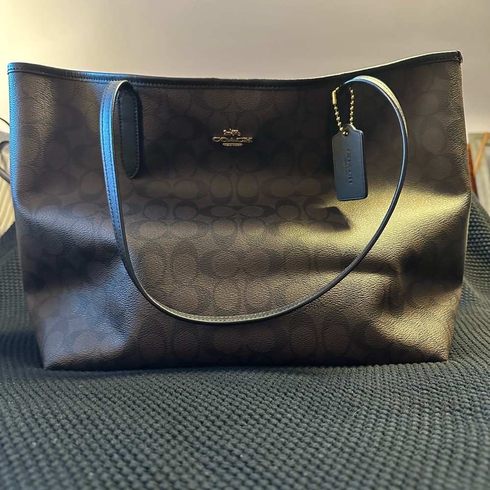 Coach tote bag